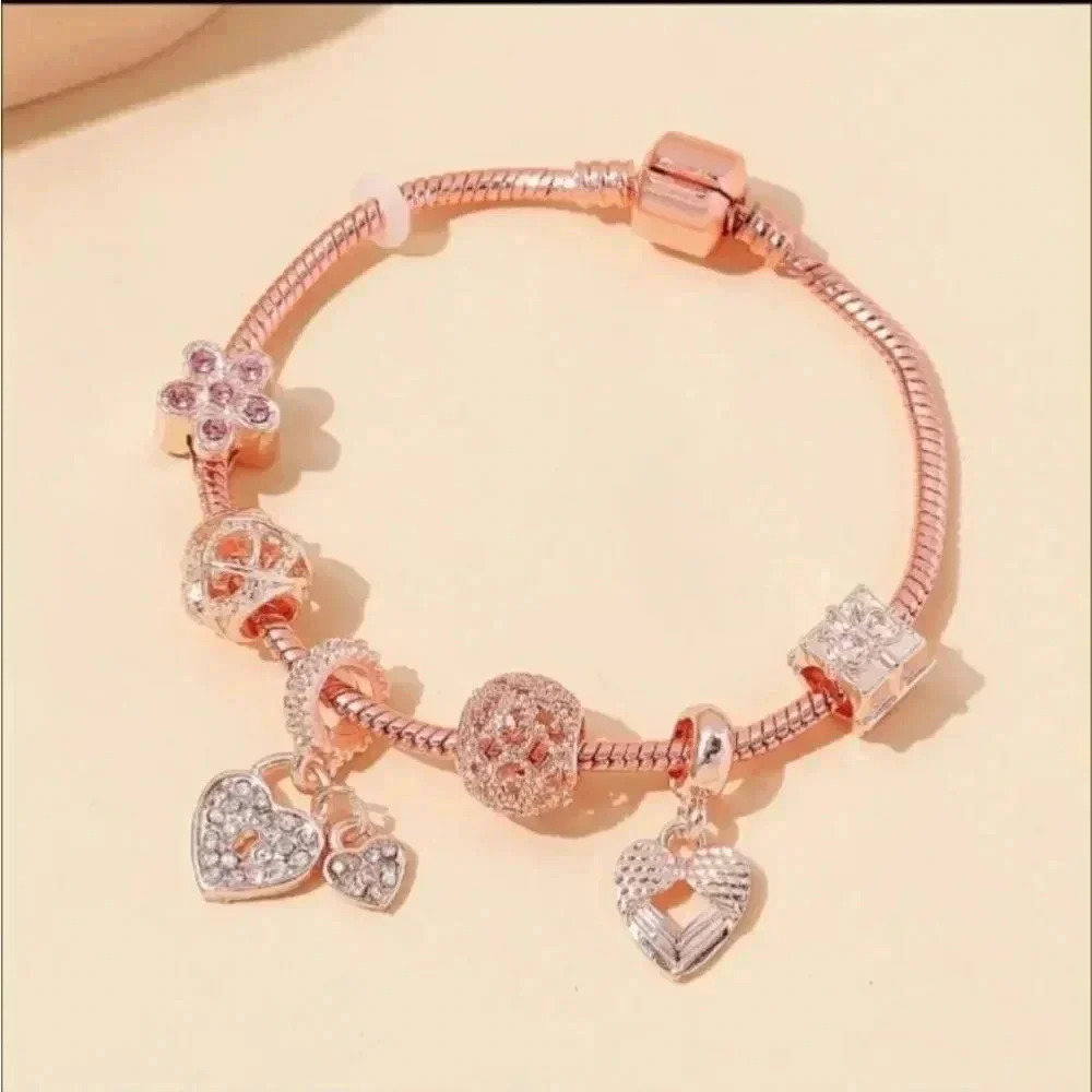 Vintage Minimalist Rhinestone Flower Peplum Beaded DIY Copper Bracelet 1pc. NWT.